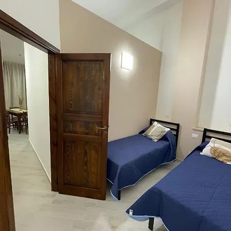 Civico 356 Apartman *